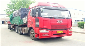 銀箭鋁銀漿危險(xiǎn)品運(yùn)輸車(chē)輛.jpg 銀箭鋁銀漿危險(xiǎn)品運(yùn)輸車(chē)輛.jpg